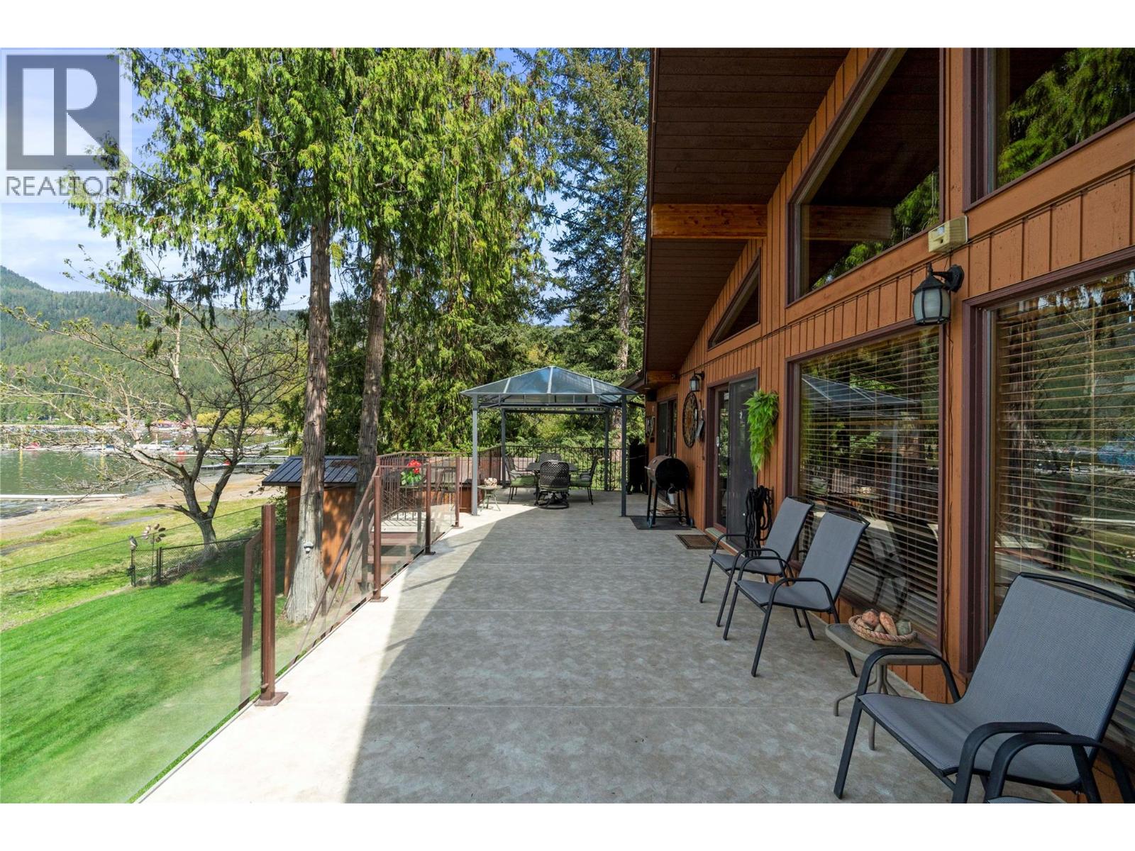  2647 Blind Bay Road, Blind Bay