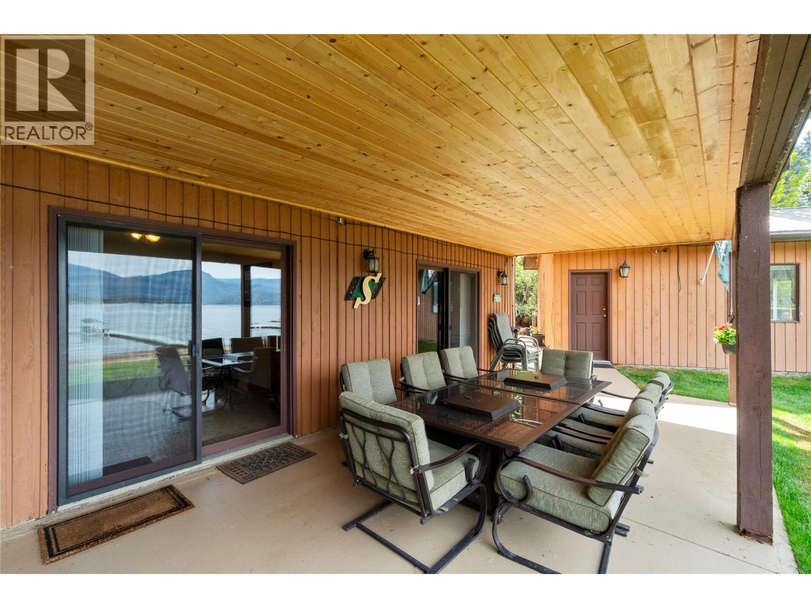  2647 Blind Bay Road, Blind Bay