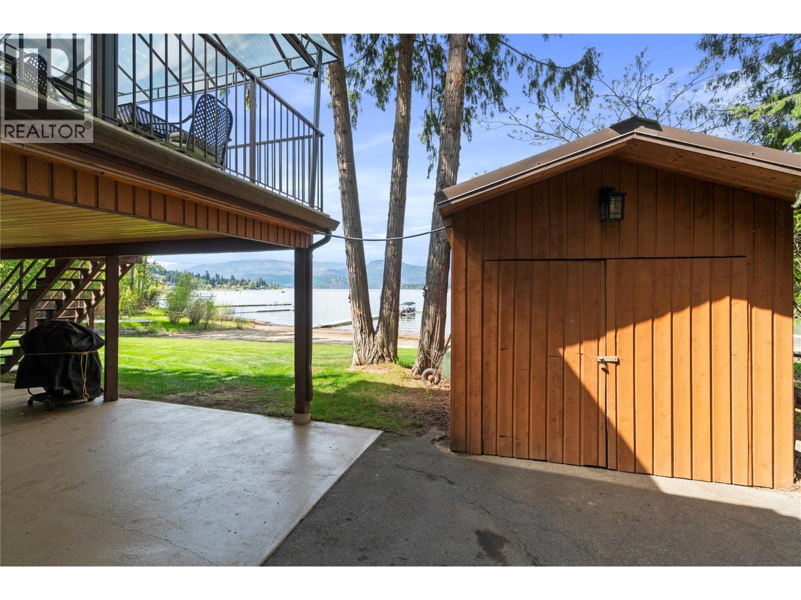  2647 Blind Bay Road, Blind Bay