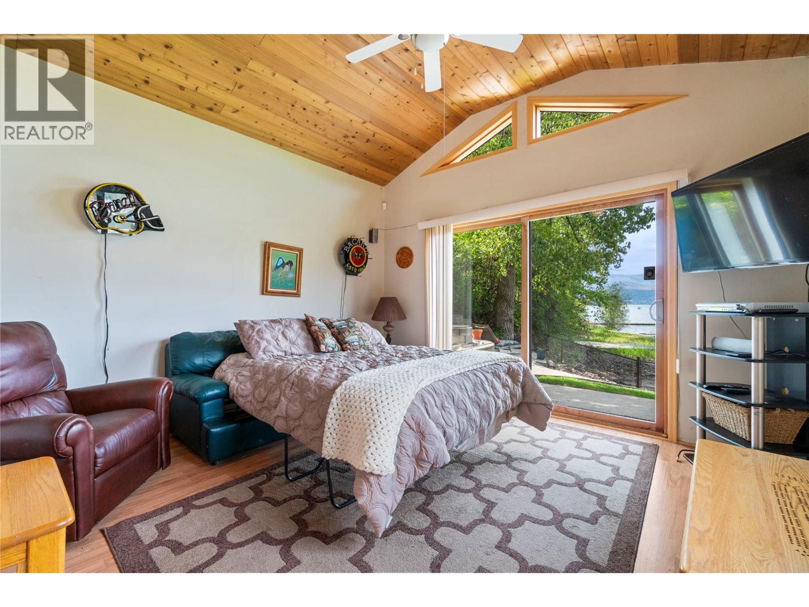  2647 Blind Bay Road, Blind Bay