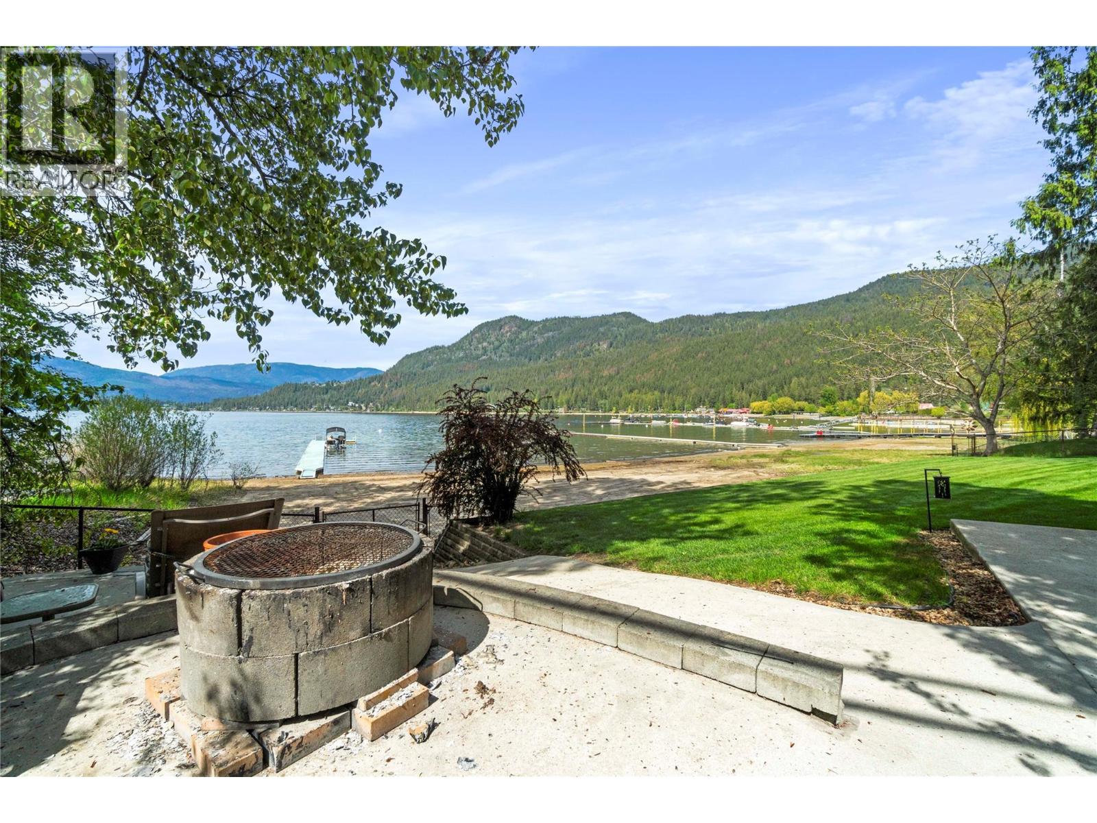  2647 Blind Bay Road, Blind Bay