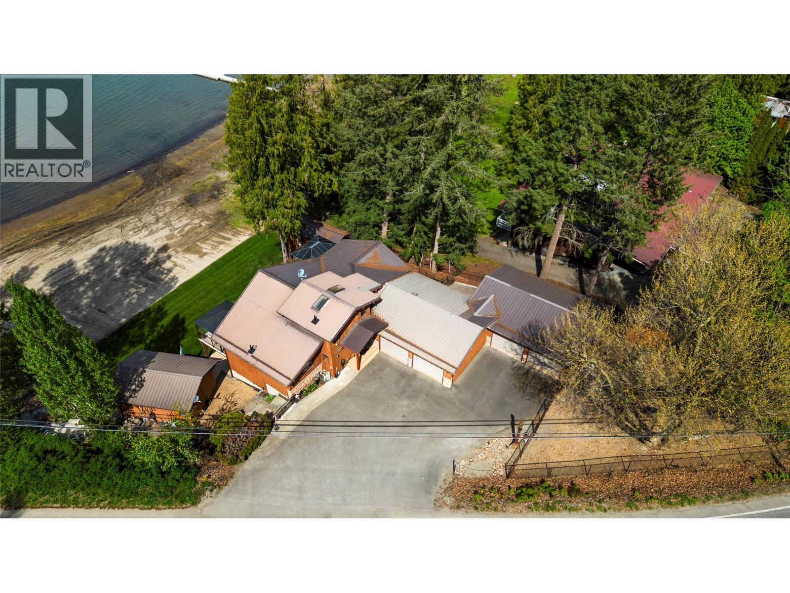  2647 Blind Bay Road, Blind Bay