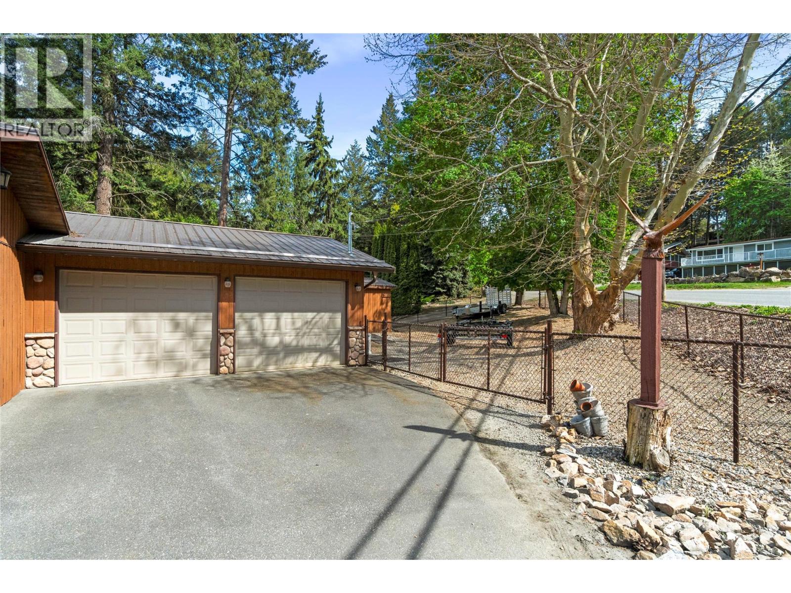  2647 Blind Bay Road, Blind Bay