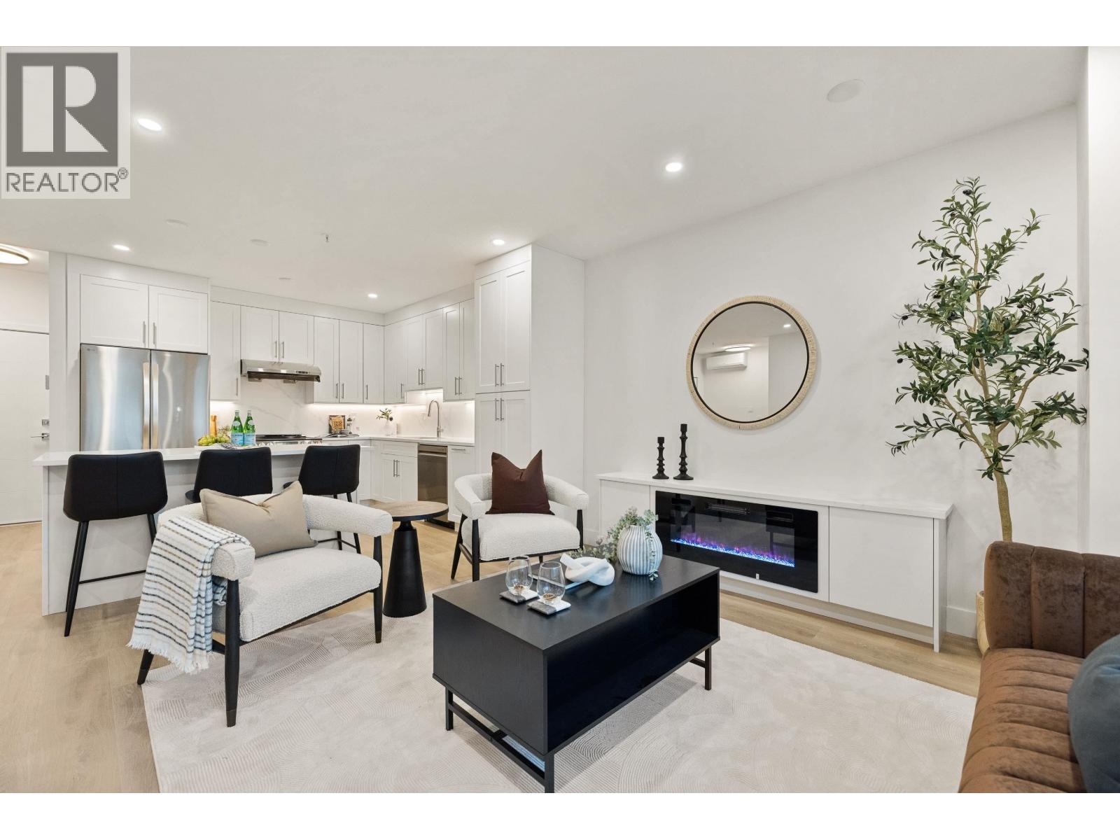 20 2138 SALISBURY AVENUE, Port Coquitlam