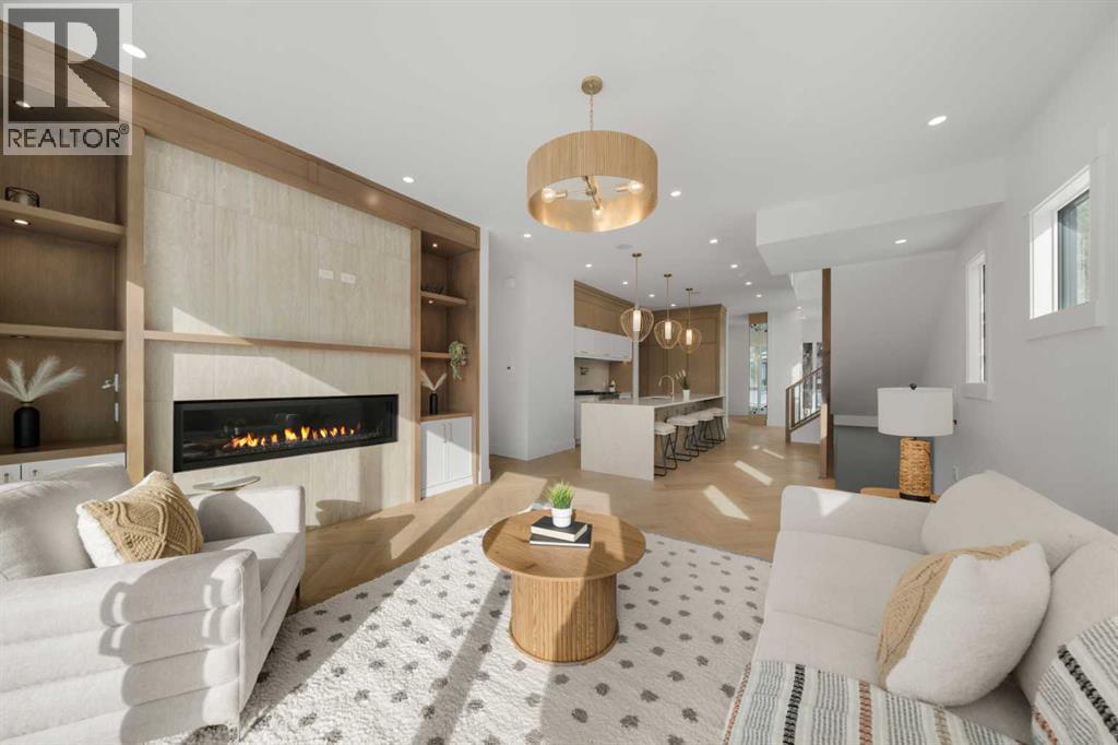 Single Family House for Sale in   Avenue NW West Hillhurst Calgary 