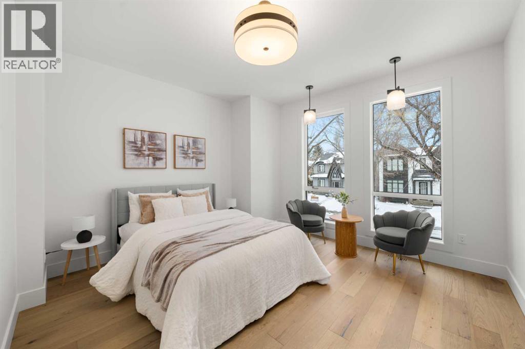 Single Family House for Sale in   Avenue NW West Hillhurst Calgary 