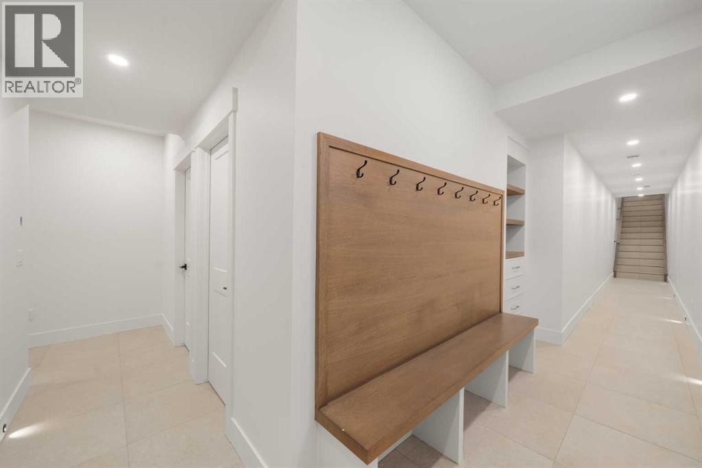 Single Family House for Sale in   Avenue NW West Hillhurst Calgary 