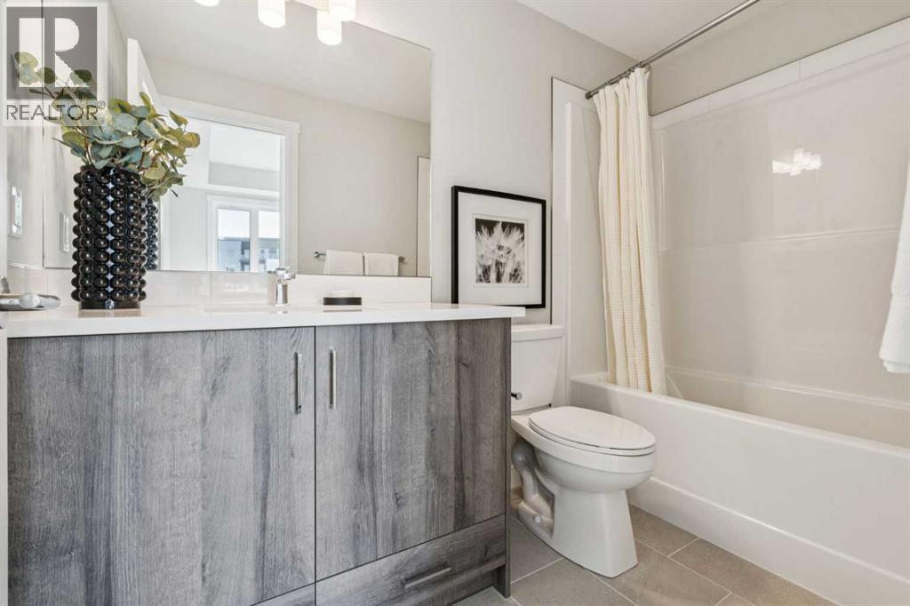 Single Family House for Sale in   Shawnee Square SW Shawnee Slopes Calgary 