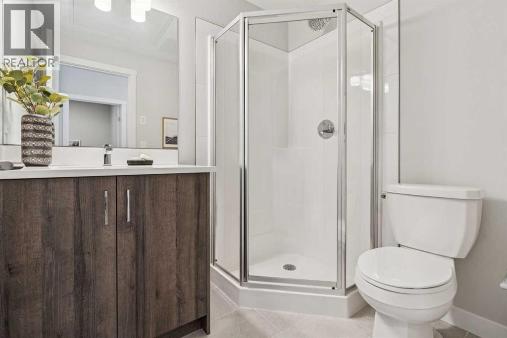 Single Family House for Sale in   Shawnee Square SW Shawnee Slopes Calgary 