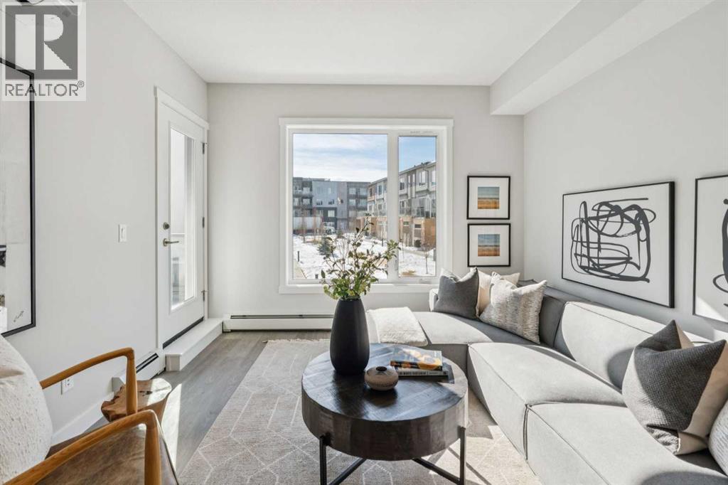 Single Family House for Sale in   Shawnee Square SW Shawnee Slopes Calgary 