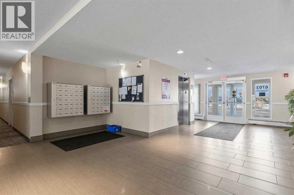 Single Family House for Sale in   New Brighton Avenue SE New Brighton Calgary 