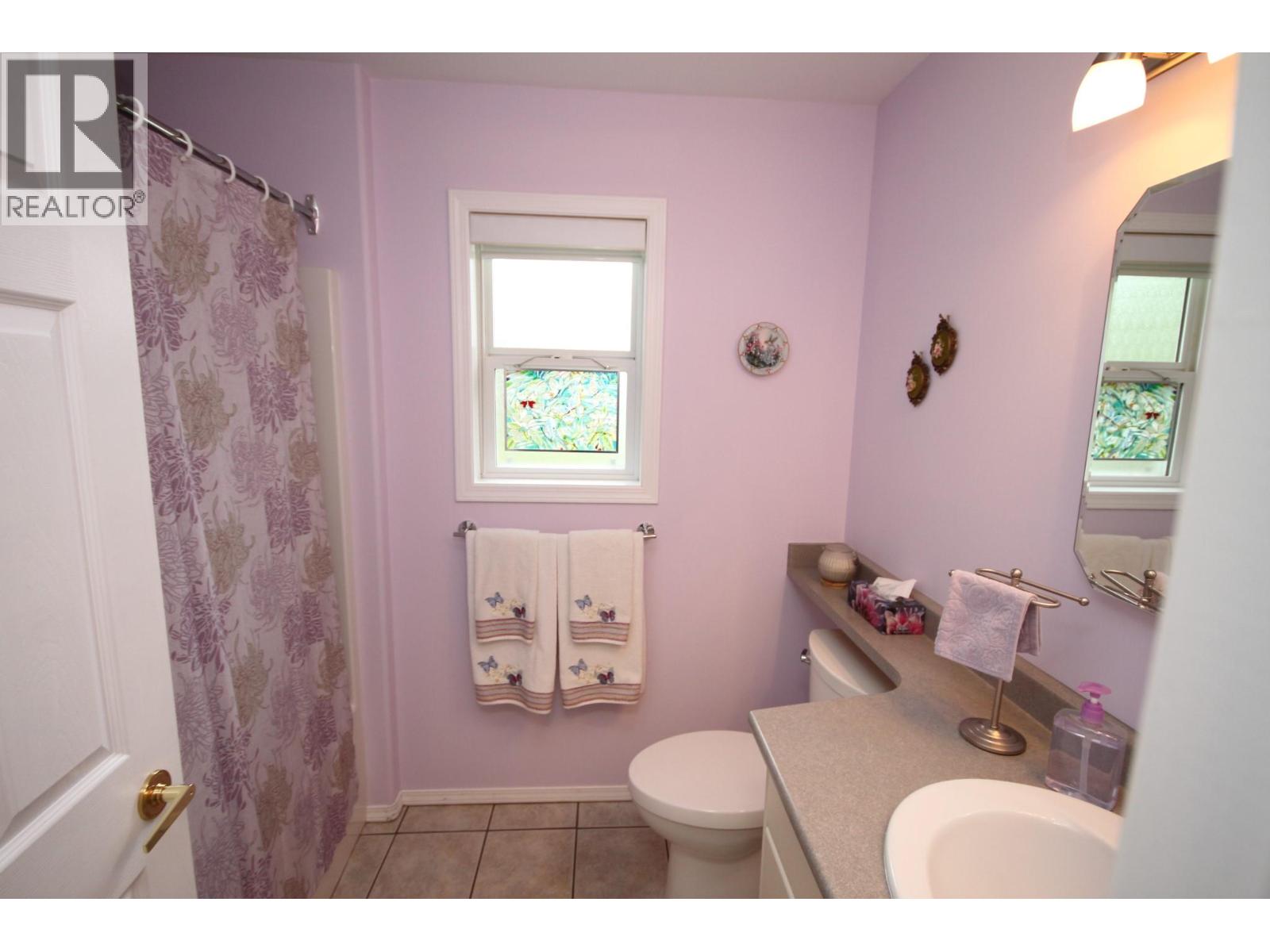 957 Morningstar Road, Oliver