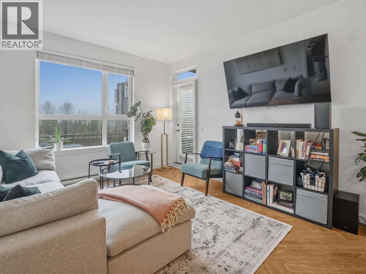 514 3229 ST. JOHNS Street - photo 2