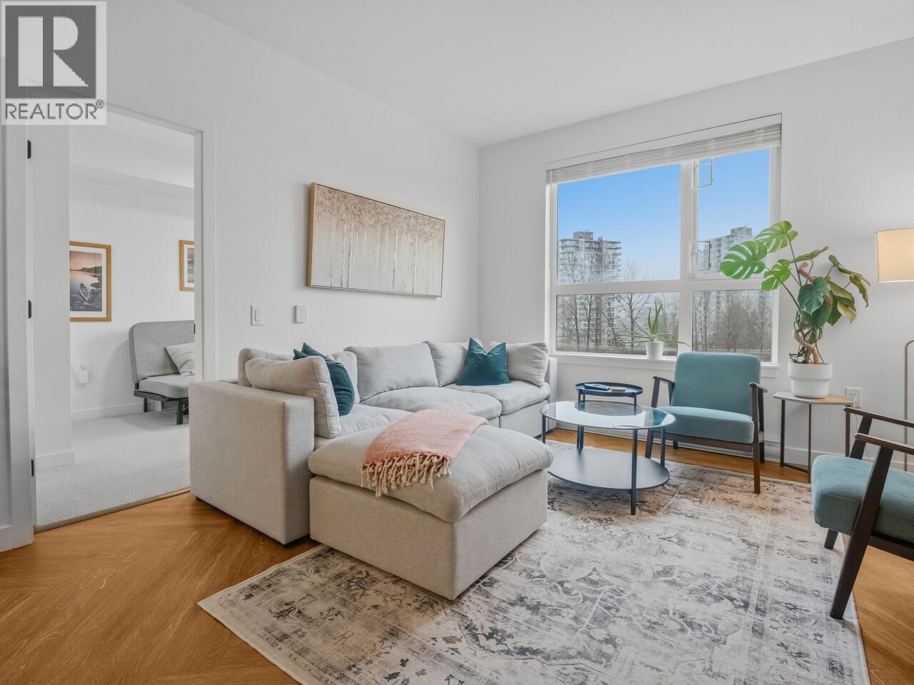 514 3229 ST. JOHNS Street - main photo