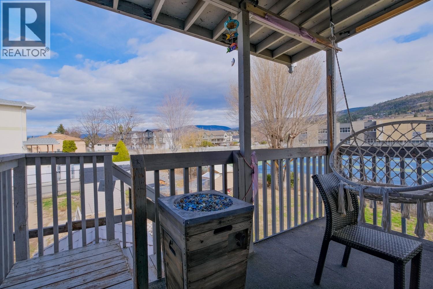 164 Arnott Place, Penticton