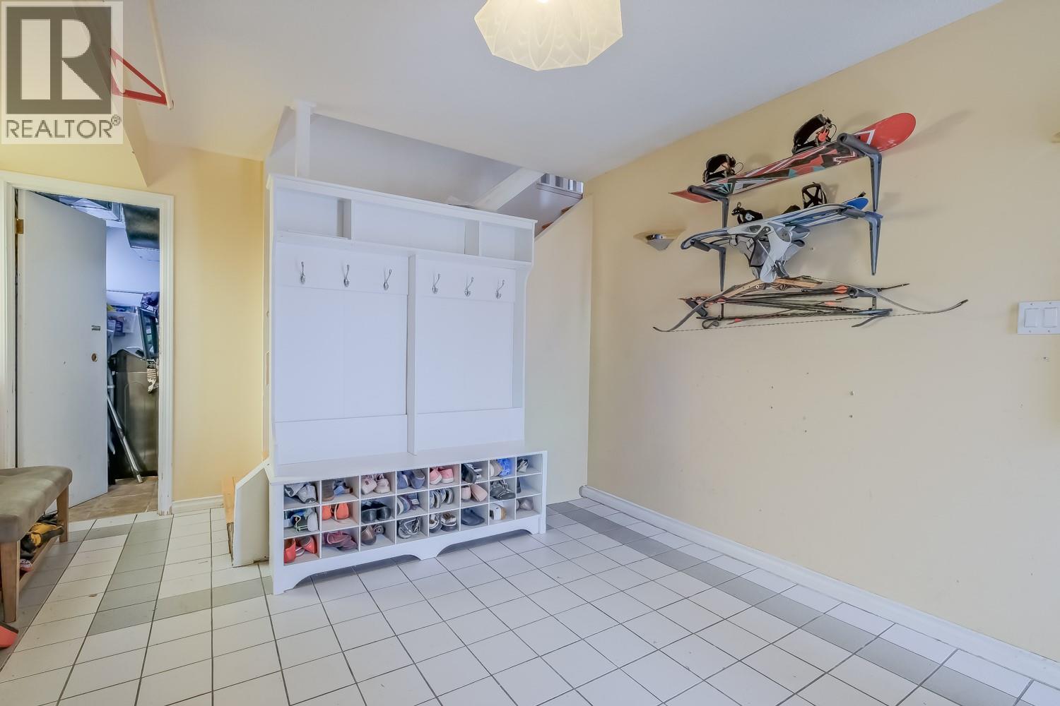 164 Arnott Place, Penticton