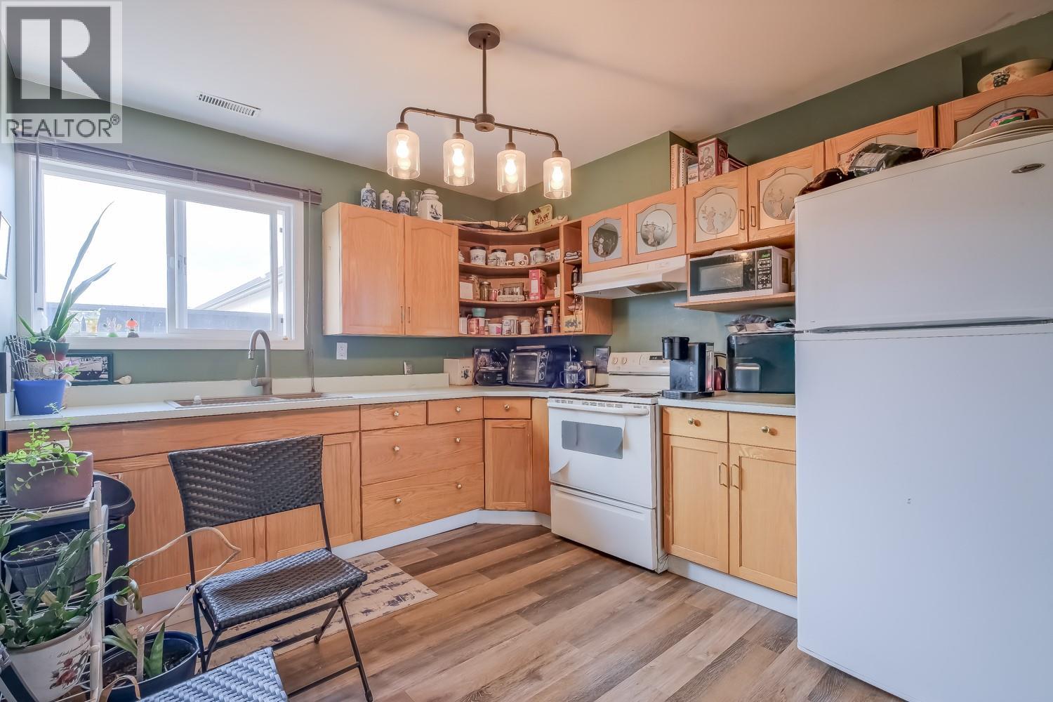 164 Arnott Place, Penticton