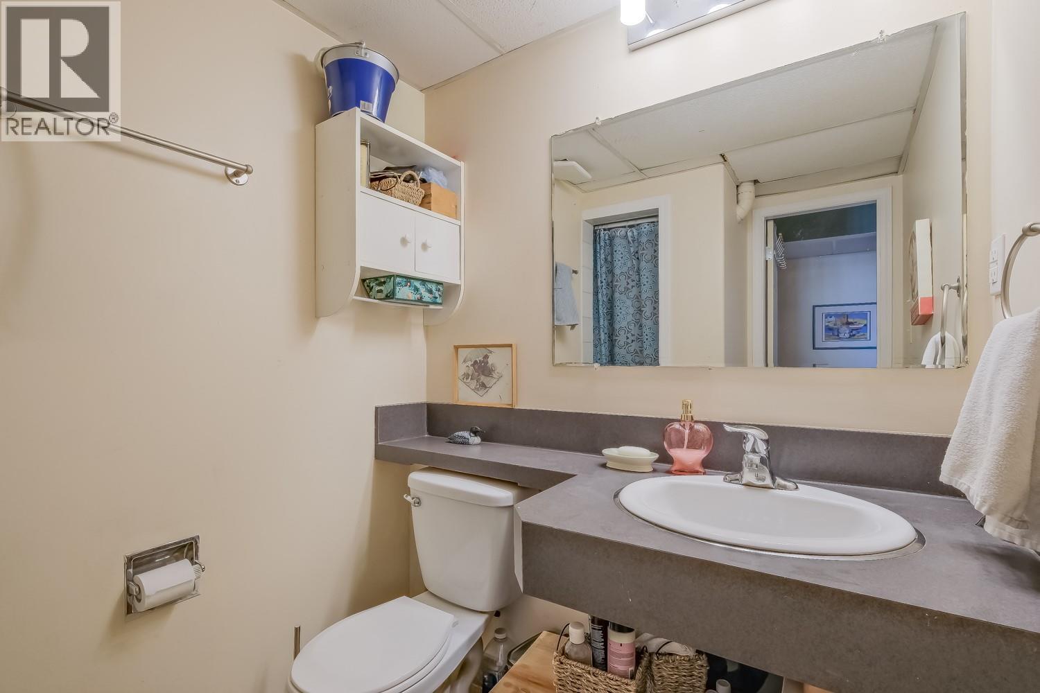 164 Arnott Place, Penticton