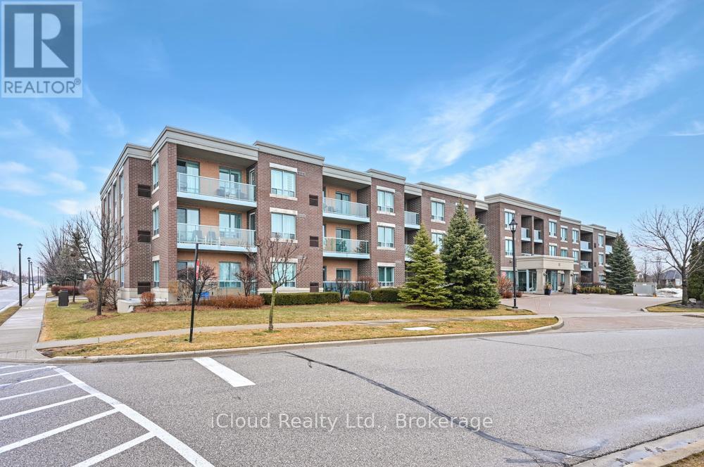 301 - 65 VIA ROSEDALE