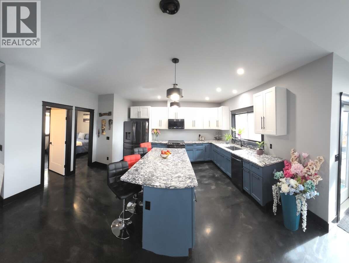 10795 Westshore Road, Vernon