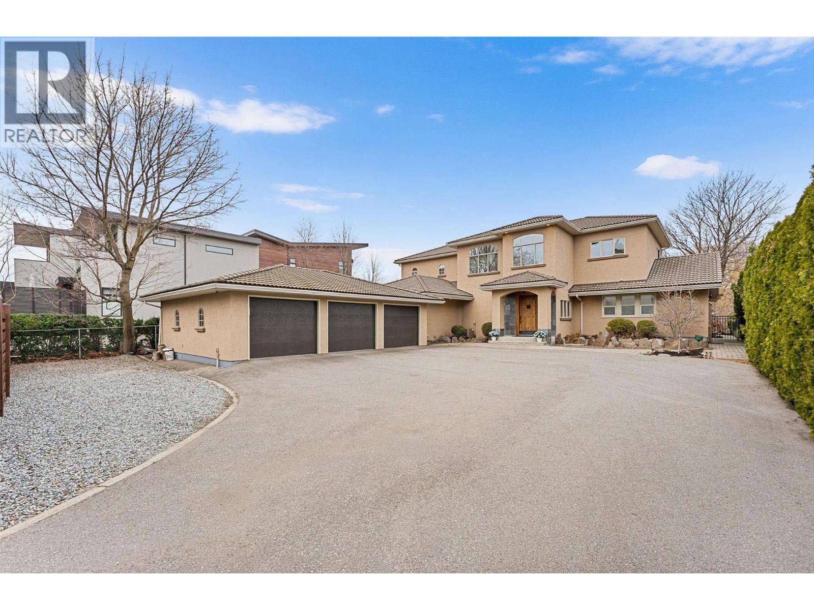 2420 Abbott Street, Kelowna