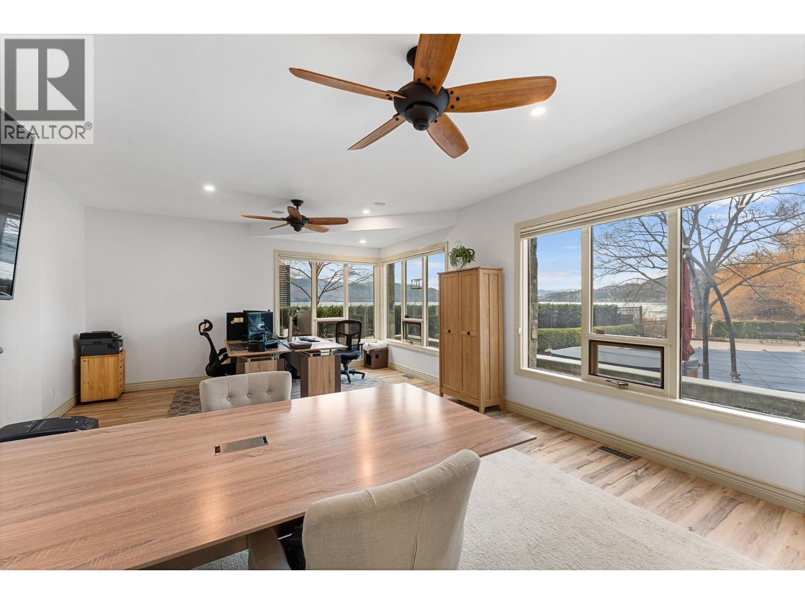 2420 Abbott Street, Kelowna