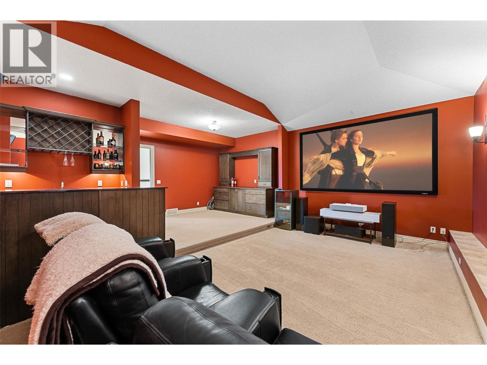 2420 Abbott Street, Kelowna