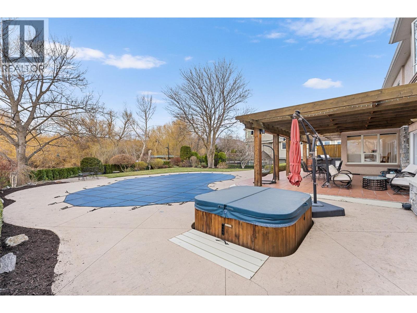 2420 Abbott Street, Kelowna