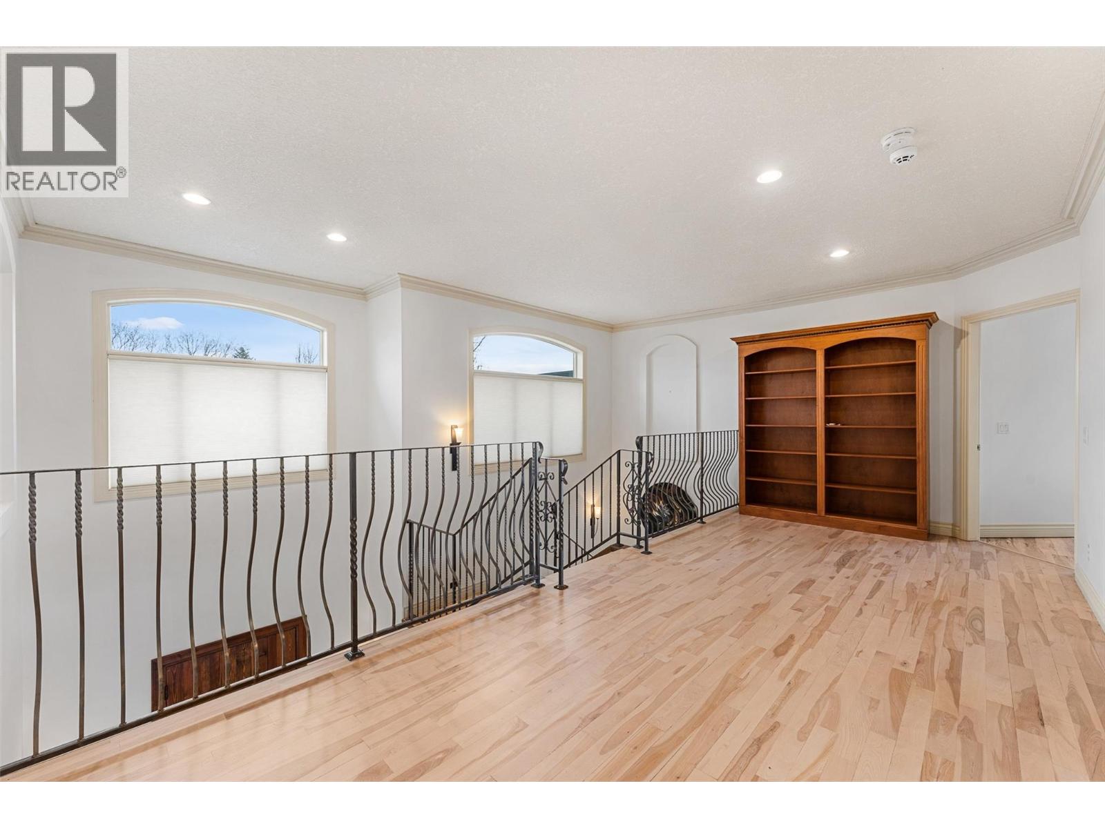 2420 Abbott Street, Kelowna