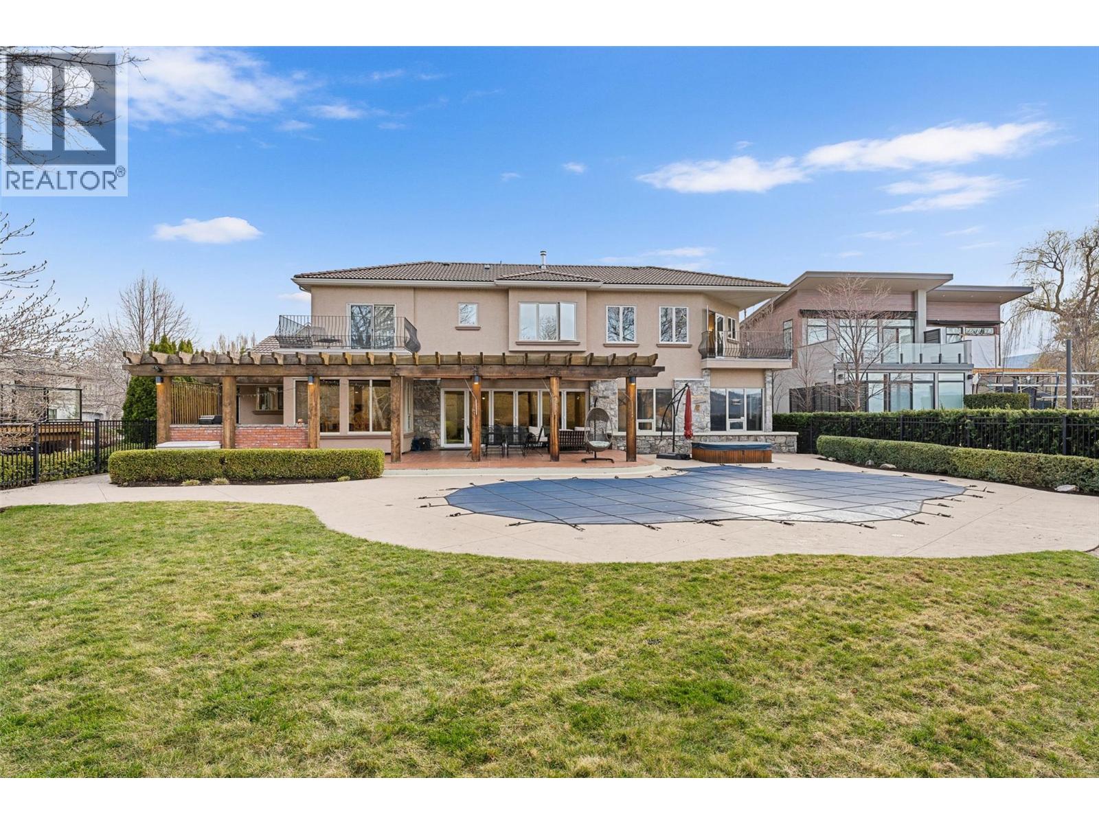 2420 Abbott Street, Kelowna