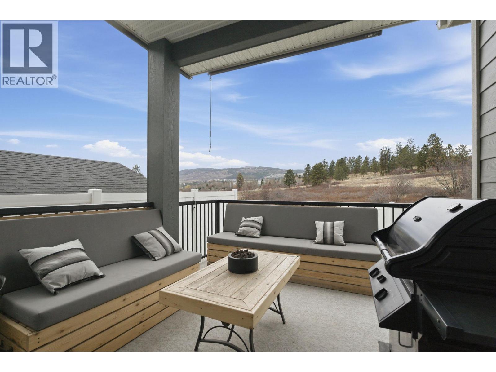 3355 Hawks Crescent, Westbank