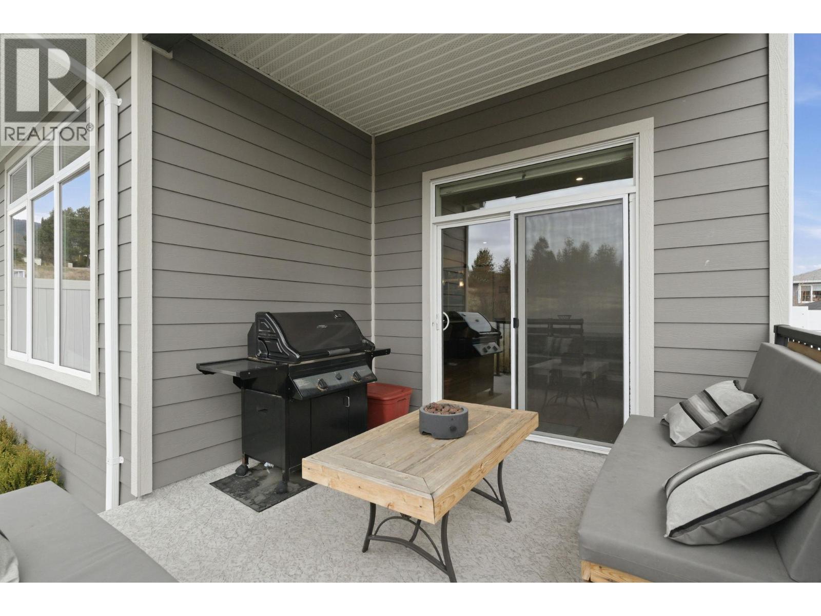 3355 Hawks Crescent, Westbank