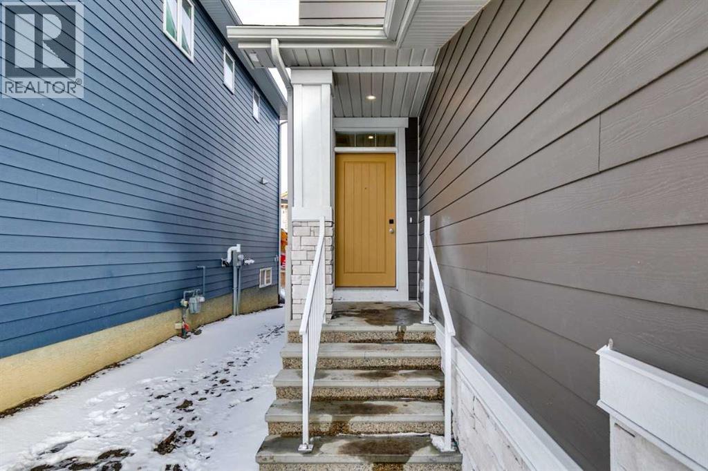 Single Family House for Sale in  Creekstone Hill SW Pine Creek Calgary 