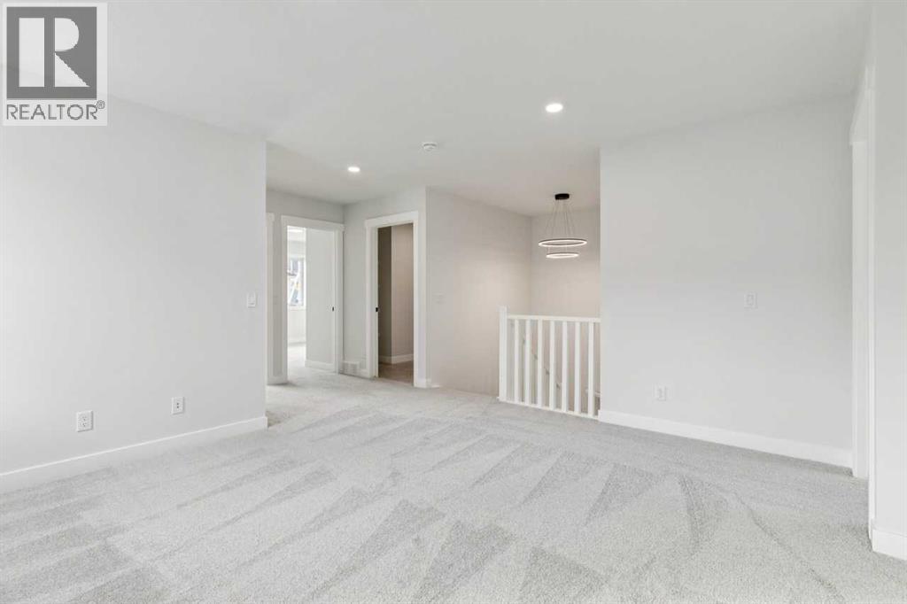 Single Family House for Sale in  Creekstone Hill SW Pine Creek Calgary 