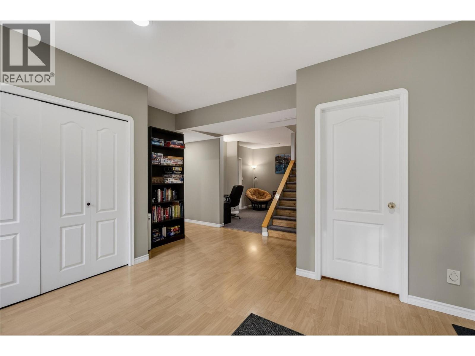 2823 Rose Dale Place, Blind Bay