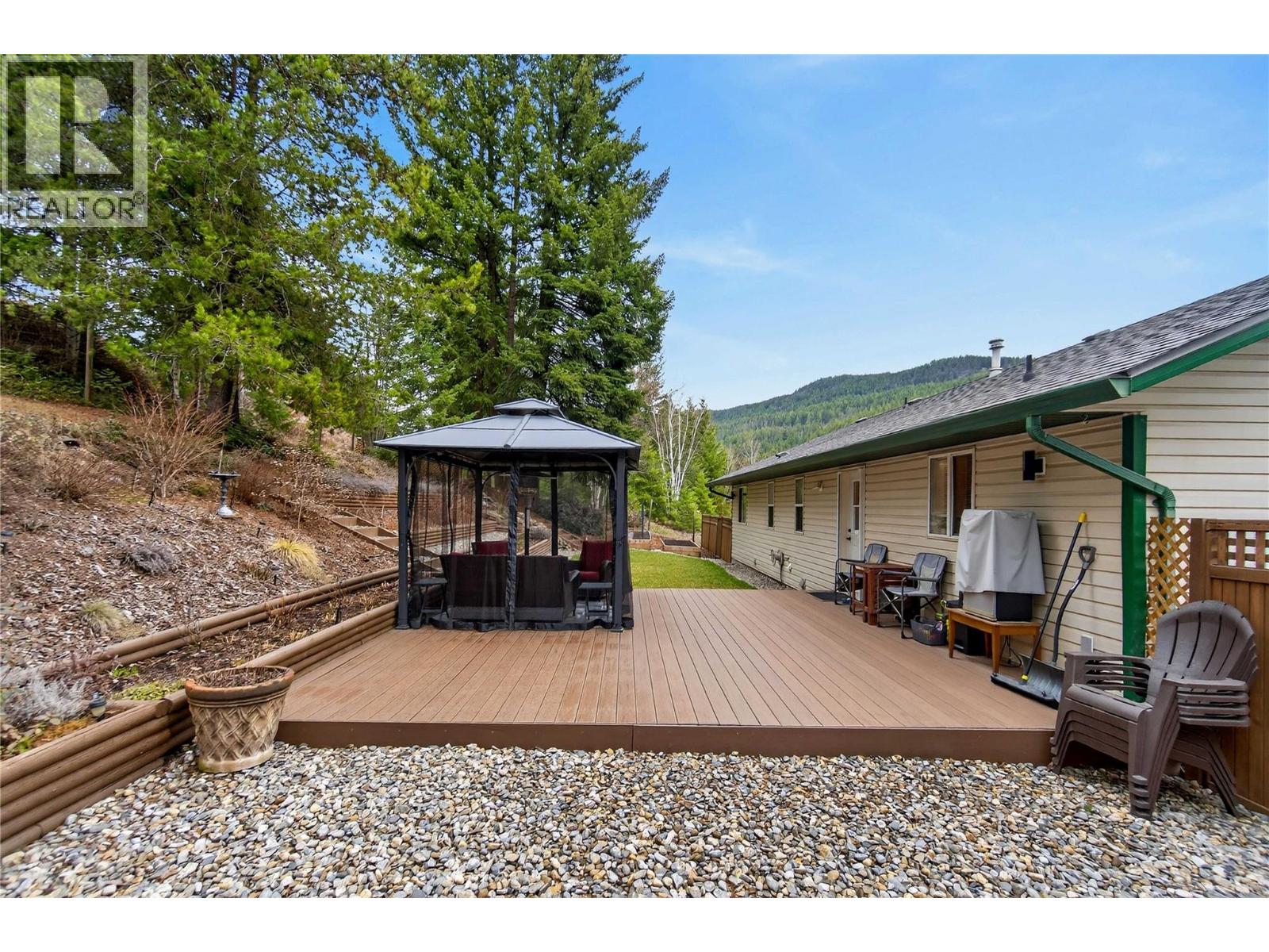 2823 Rose Dale Place, Blind Bay
