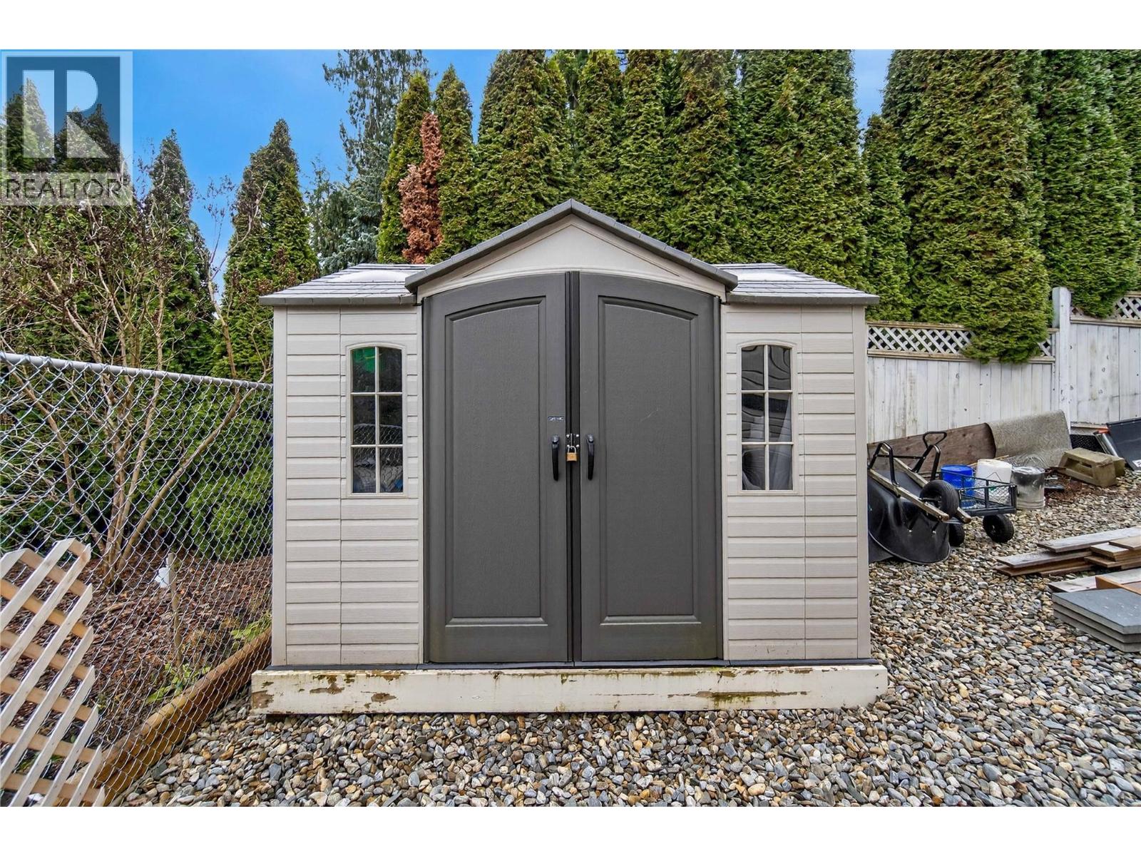 2823 Rose Dale Place, Blind Bay