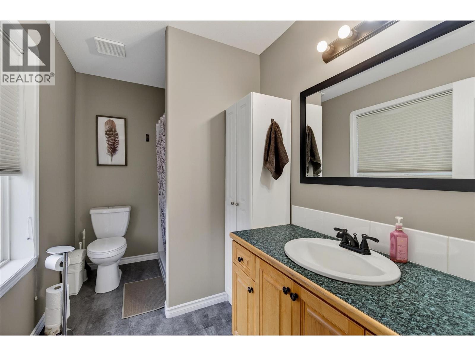 2823 Rose Dale Place, Blind Bay