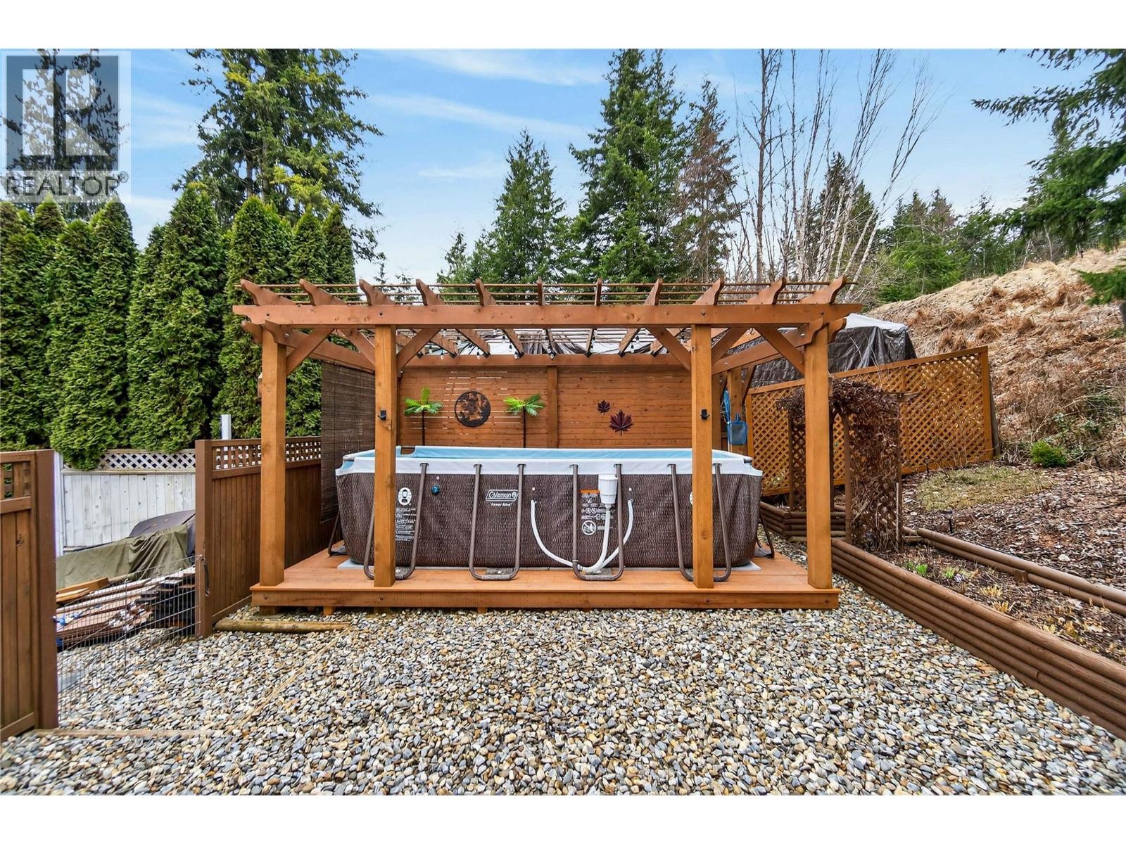 2823 Rose Dale Place, Blind Bay