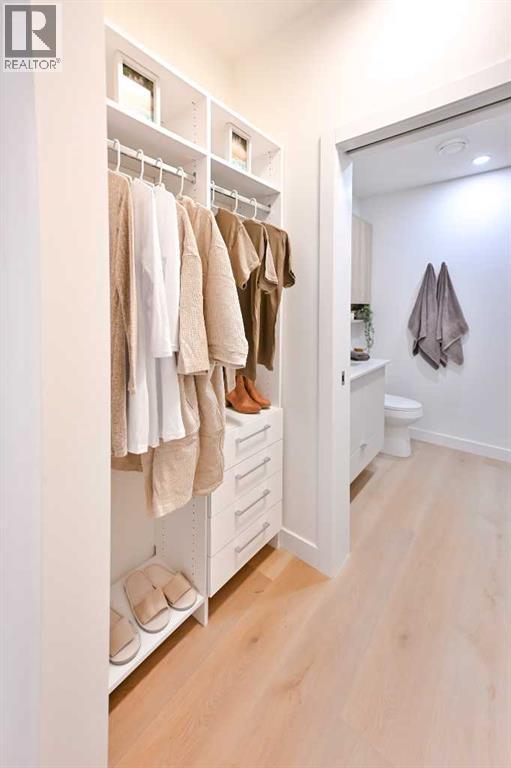 Single Family House for Sale in SL   Street SW Beltline Calgary 