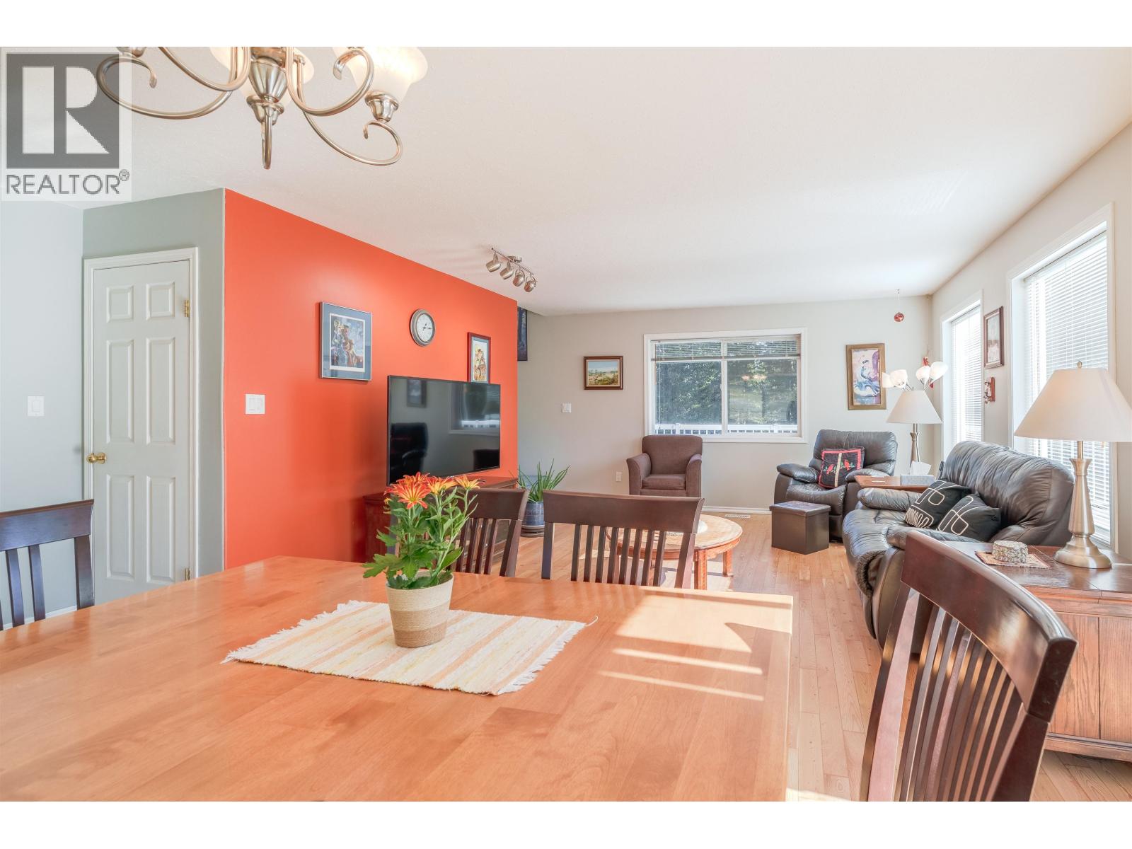 5565 BIRCHWOOD ROAD - 12