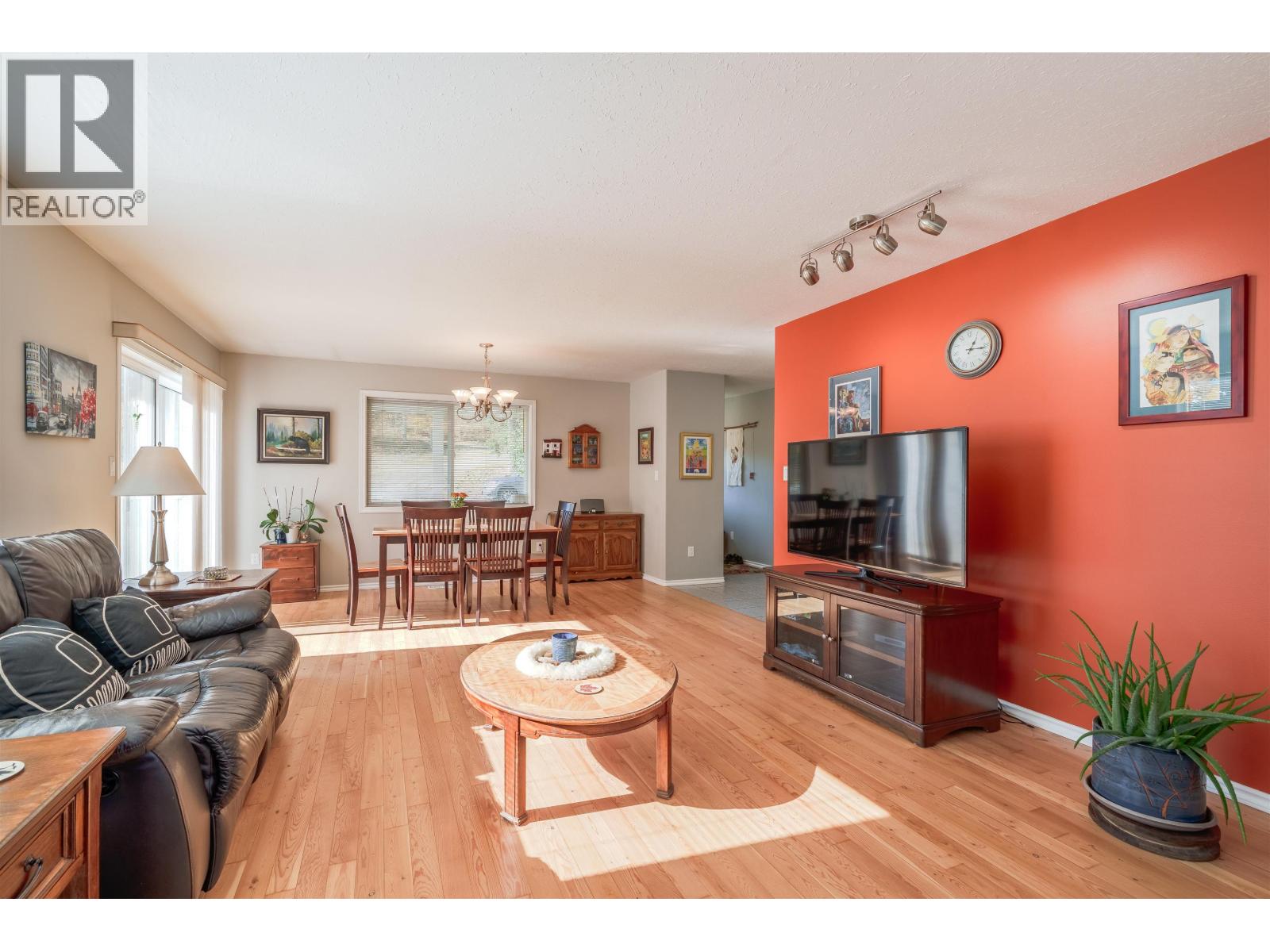 5565 BIRCHWOOD ROAD - 14