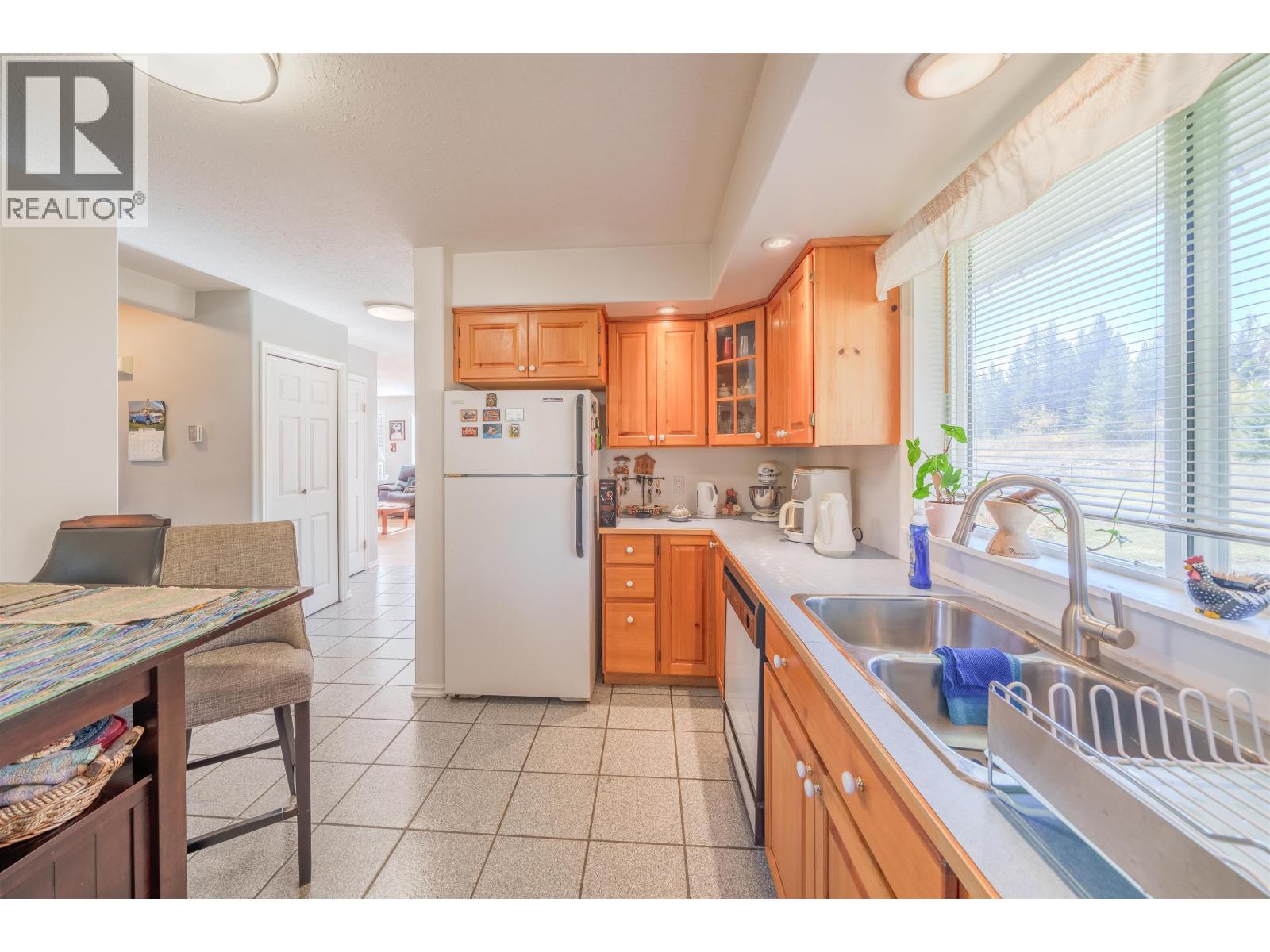 5565 BIRCHWOOD ROAD - 6