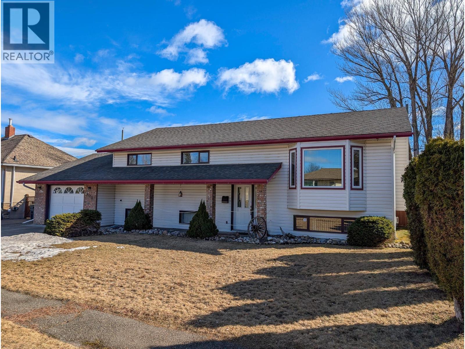 400 ALWARD STREET - Image 2