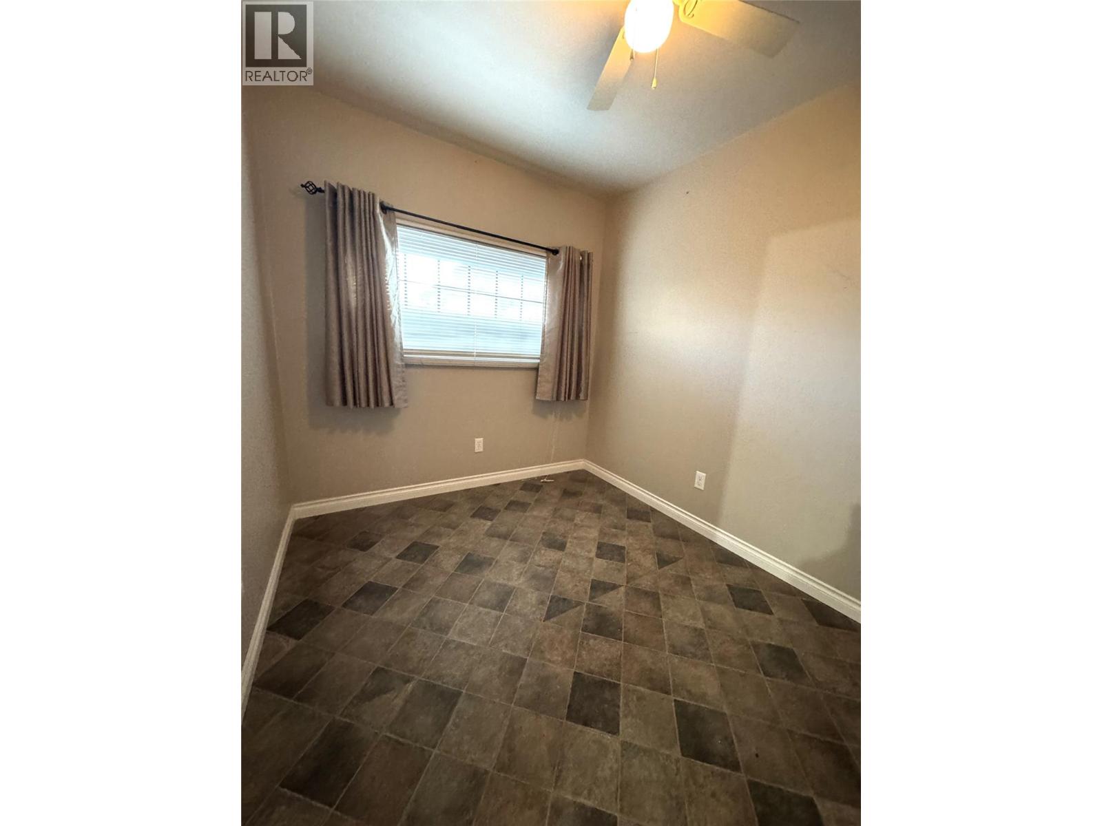 1436 MAIN Street, Keremeos