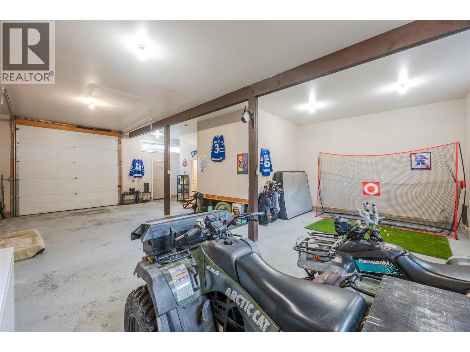 1436 MAIN Street, Keremeos