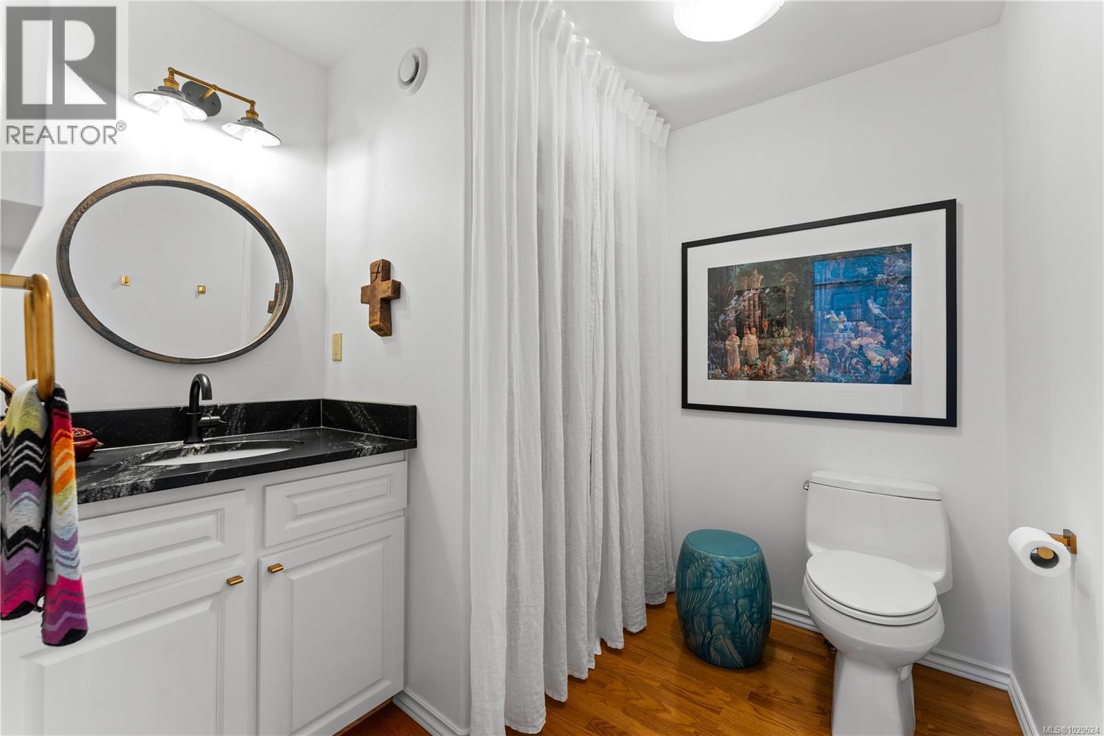 765 HORSESHOE RD - 17