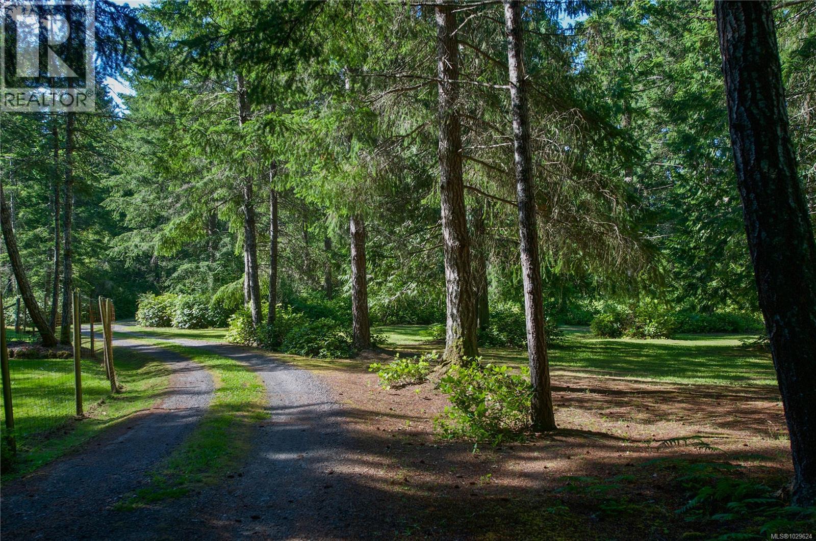 765 HORSESHOE RD - 35