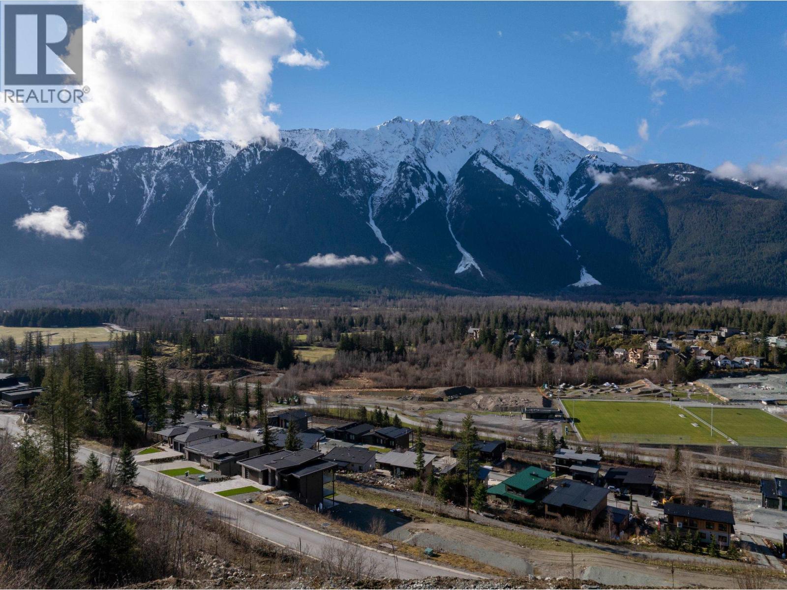 1508 WHITE CAP CRESCENT, Pemberton