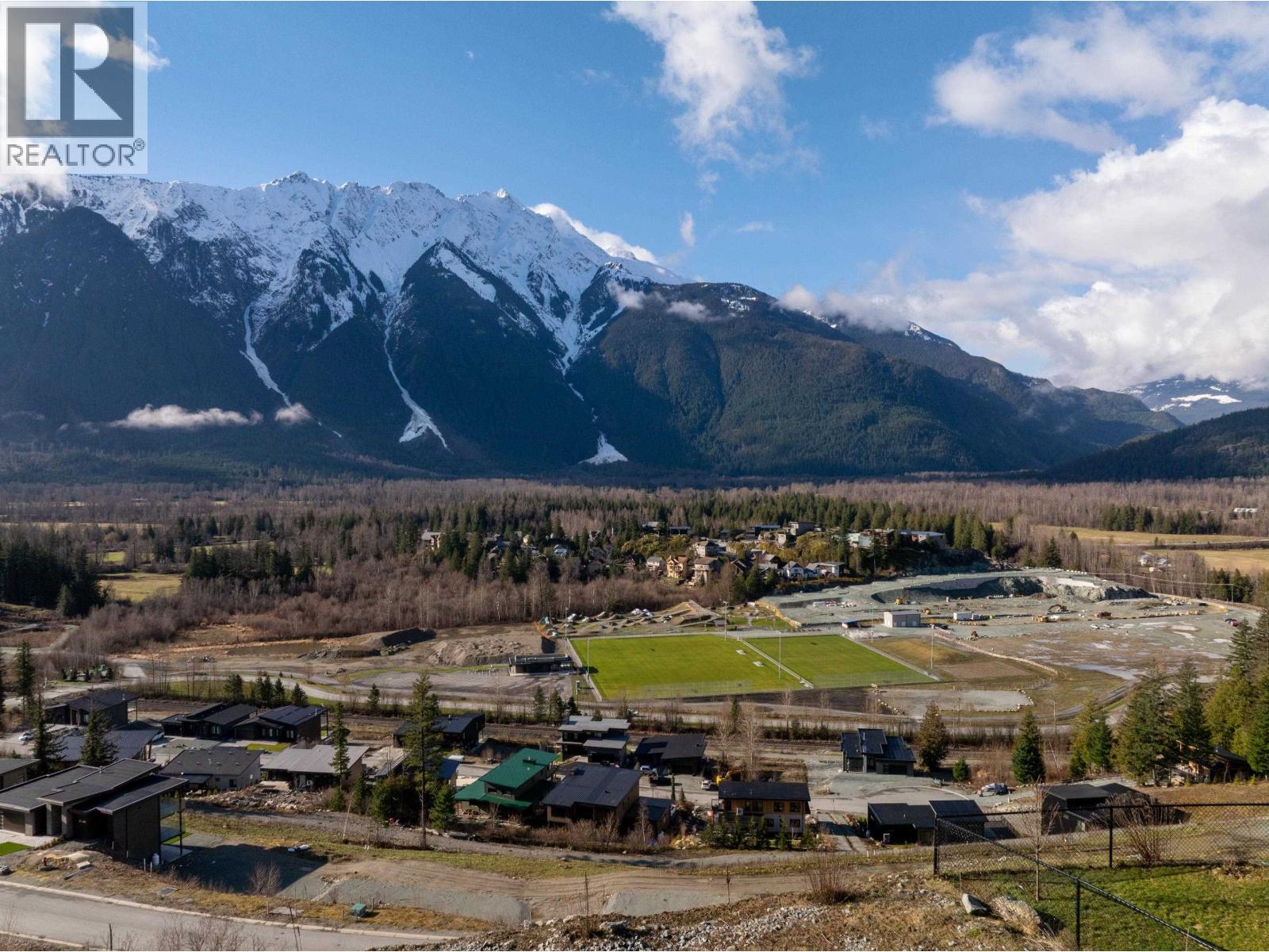 1508 WHITE CAP CRESCENT, Pemberton